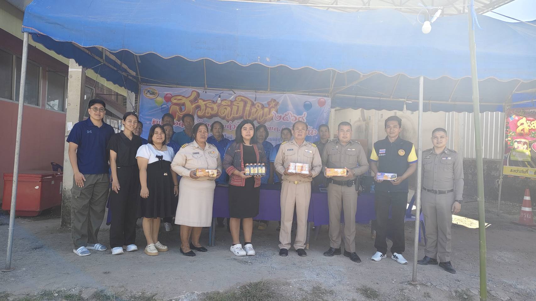 CDD พิษณุโลก : สพอ.นครไทย ดำเนินการกำกับดูแลการปฏิบัติงานตรวจติดตามและประเมินผลการปฏิบัติงานในพื้นที่ เพื่อป้องกันและลดอุบัติเหตุทางถนนช่วงเทศกาลวันปีใหม่  พ.ศ. 2569