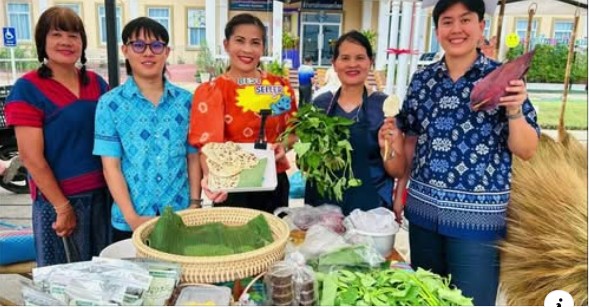สำนักงานพัฒนาชุมชนอำเภอนครไทย ได้จัดทำสื่อวิดีทัศน์เพื่อประชาสัมพันธ์การดำเนินงานหมู่บ้านเศรษฐกิจพอเพียง ประยุกต์สู่โคก หนอง นา พัฒนาชุมชน